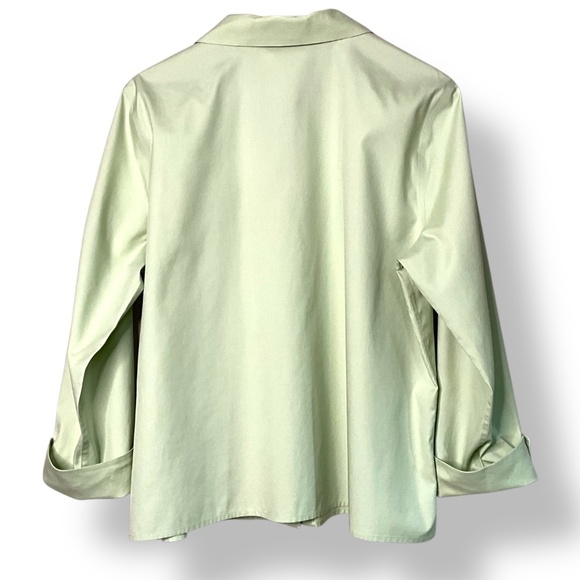 TALBOTS 100% Cotton Wrinkle Resistant Button Front Shirt Turn Back Cuffs Sz 16 - Picture 4 of 9